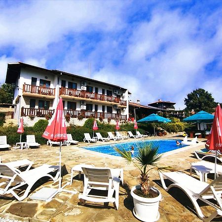 Hotel Family Complex Krisbo Donkovtsi Zewnętrze zdjęcie