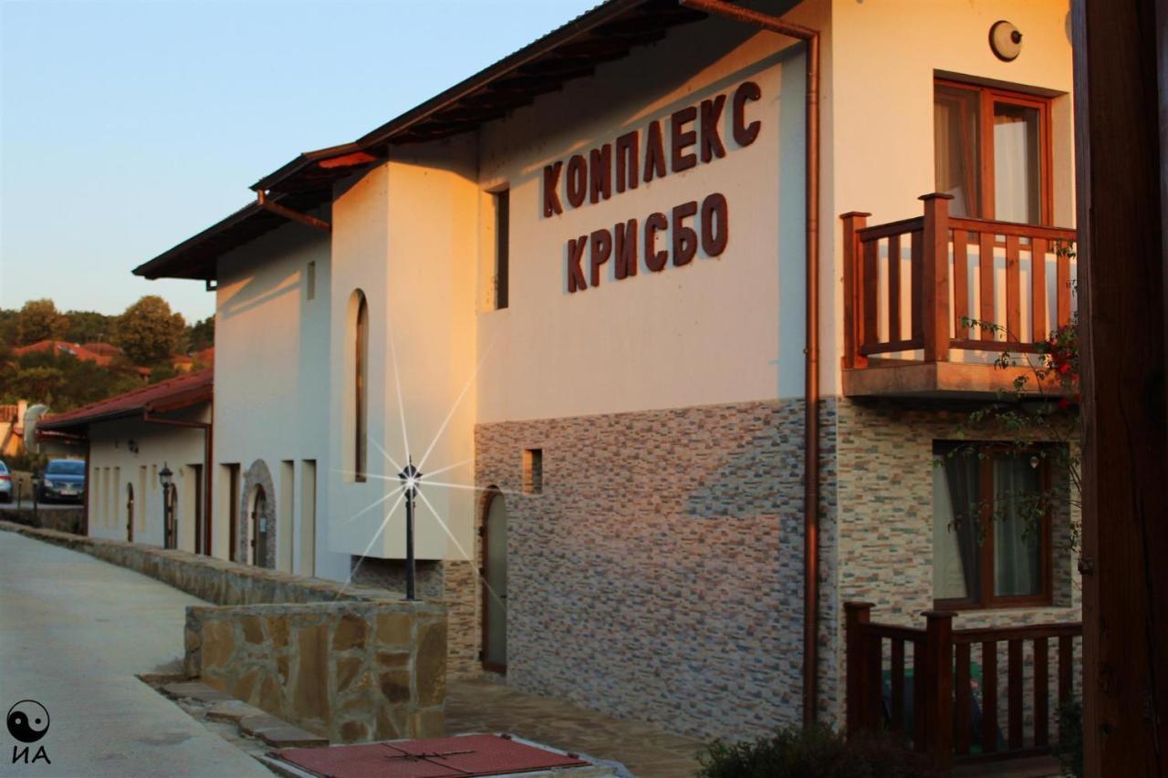 Hotel Family Complex Krisbo Donkovtsi Zewnętrze zdjęcie