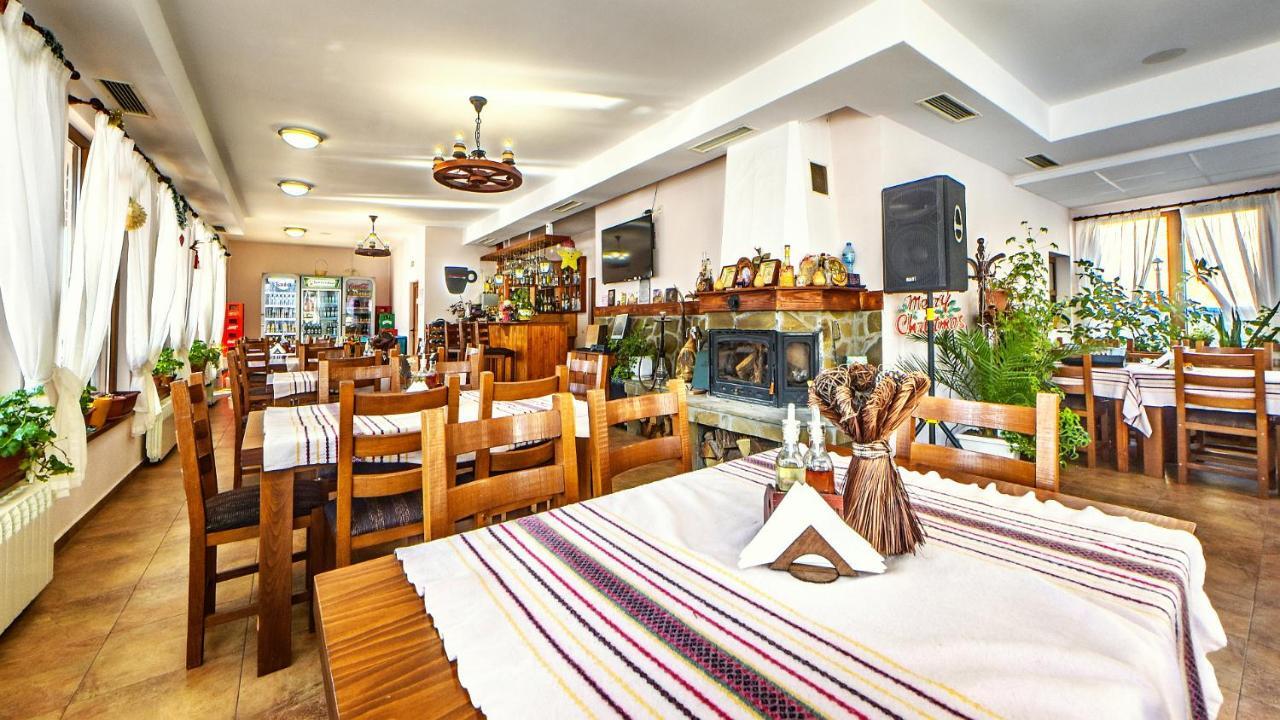 Hotel Family Complex Krisbo Donkovtsi Zewnętrze zdjęcie